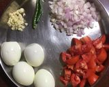 A picture of step 1 of Egg Palak Curry.