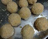 A picture of step 5 of Paneer Corn balls.