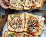 A picture of step 6 of Bread Pizza.