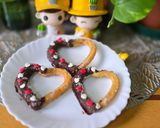 A picture of step 8 of Heart-Shaped Eggless Churros.