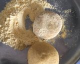 A picture of step 5 of Makke ki roti sarsoan ka saag.