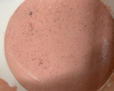 Foto del paso 5 de la receta: Helado de fresas a la crema I
