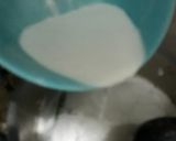 Foto langkah ke 2 dari resep Bubur sumsum lembut.