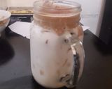 Foto langkah ke 2 dari resep Dalgona coffee.... yg kekinian.