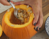 Foto del paso 1 de la receta: Nachos con salsa de queso y guacamole especial Halloween