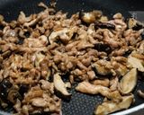 古早味高麗菜肉絲鹹粥 - 週末一早的活力的食譜步驟2照片