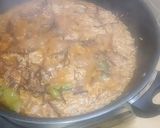 A picture of step 3 of Chicken yakhni pulao.