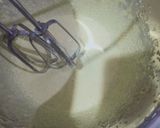 Foto langkah ke 3 dari resep Bolu kukus pandan mekar wangi pandan asli ala Ci Tintin Rayner.