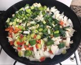 Foto del paso 1 de la receta: Arroz con nituke de pollo y verduras
