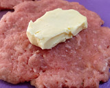 Foto del paso 1 de la receta: Filetes rusos rellenos de queso de Arzúa