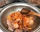 A picture of step 2 of Jae Yook Bokk GeumStir Fry Kimchi and Pork Belly.