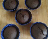A picture of step 8 of "Spooky Halloween Spider Cupcakes"🧁🕷️.