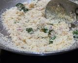 ઉપમા (Upma Recipe In Gujarati) રેસીપી સ્ટેપ2ફોટો