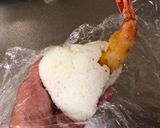 A picture of step 3 of Japanese Shrimp Tempura Onigiri (Rice Ball)②.