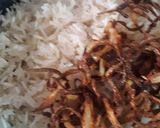 A picture of step 2 of Kashmiri pulao.