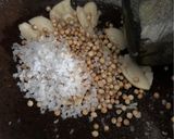 Foto langkah ke 5 dari resep Soto Ayam Kuah Bening.