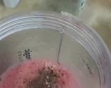 A picture of step 2 of Water melon juice.