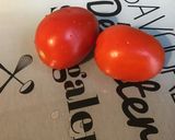 Une image de l'étape 4 de Salade de tomates au comté et noix sur lit de feuille de chêne.