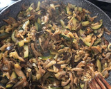 Foto del paso 1 de la receta: Wok de verduras con pollo y soja texturizada