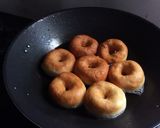 Foto langkah ke 8 dari resep Donat Menul.