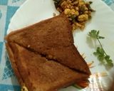A picture of step 4 of Paneer Sandwich.