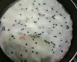 รูปขั้นตอนการทำที่ 4 ของ ทองม้วนสดมะพร้าวอ่อน