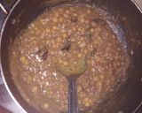 A picture of step 4 of Street style Ragda pani puri.