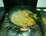 Foto del paso 3 de la receta: Arroz caldoso mar, huerta y montaña