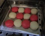 Foto langkah ke 5 dari resep Roti Sobek Kukus Merah Putih (Tanpa Telur).