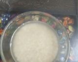 A picture of step 1 of Matar pulao.