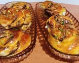 عکس مرحله 1 از دستور کلوچه مارپیچ خرمایی