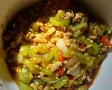 Foto langkah ke 6 dari resep Tumis Mentimun Telur.