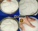 A picture of step 1 of Rice Fara or steamed Rice savoury gujiya.