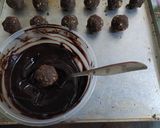 Foto langkah ke 3 dari resep Bola-Bola Coklat.