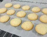 Foto langkah ke 4 dari resep Cheesy Cornstarch Cookies (Kukis Keju Maizena) Gluten Free.
