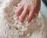 Foto del paso 4 de la receta: Pan amasado integral
