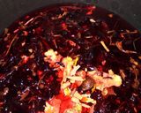 A picture of step 1 of Hibiscus Drink(Zobo).