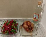 Foto del paso 7 de la receta: Pollo asado con anís y pimientos fritos con tempura