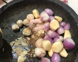 Foto langkah ke 1 dari resep Ayam Goreng mbok berek.