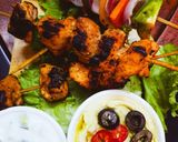 A picture of step 4 of Shish Taouk.