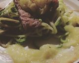 Foto del paso 5 de la receta: Zuddles con salsa Cítrica y Atún al jengibre