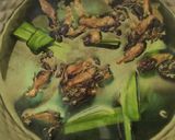 Foto langkah ke 3 dari resep Teh Telang Pandan.