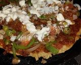 A picture of step 4 of Oats veg pizza.