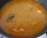 Foto del paso 3 de la receta Merluza y almejas en salsa de azafrán y cúrcuma