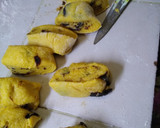 Foto del paso 2 de la receta: Pan de maíz con ciruelas secas deliciosoo😋