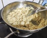 A picture of step 4 of Sooji ke Laddoo.