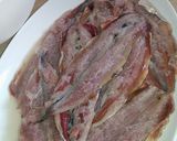 Foto del passaggio 2 della ricetta Involtini di costardelle
