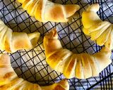 صورة لخطوة 2 من وصفة كروسان بالجبنه بشكل جميل 🥐🥐🧀
