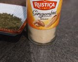 Une image de l'étape 3 de Vinaigrette à l'ortie séchée.