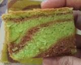 Foto langkah ke 7 dari resep Bolu zebra putih telur pandan coklat (W#36).
